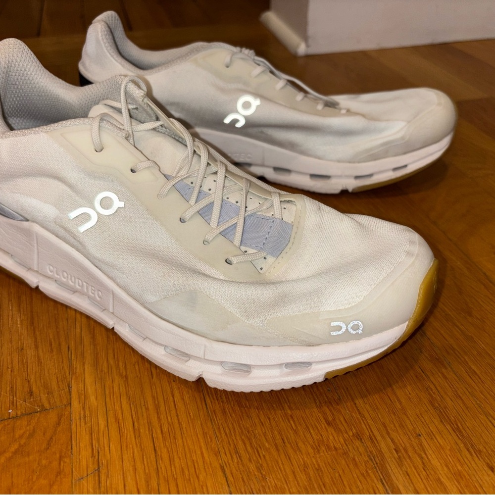 On Running Women’s White Running Shoes